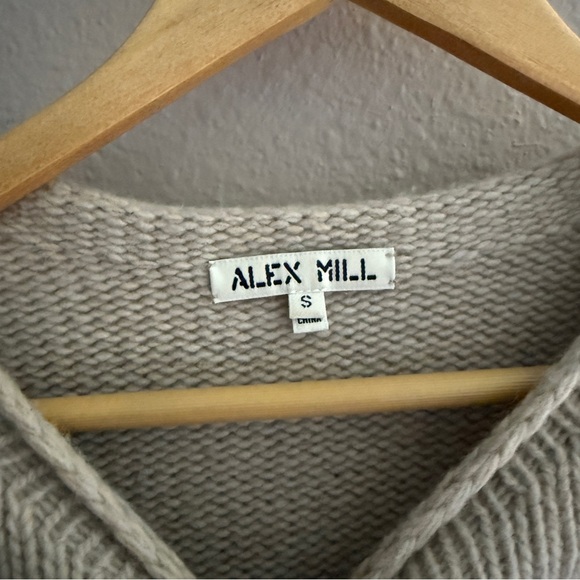 Alex Mill sweater - Picture 3 of 5